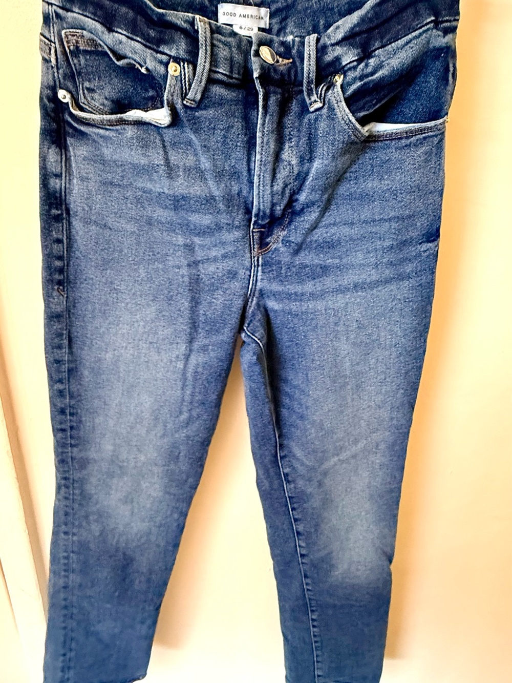 Good American Skinny Jeans - Medium Dark Blue Wash 28” inseam (size 8)